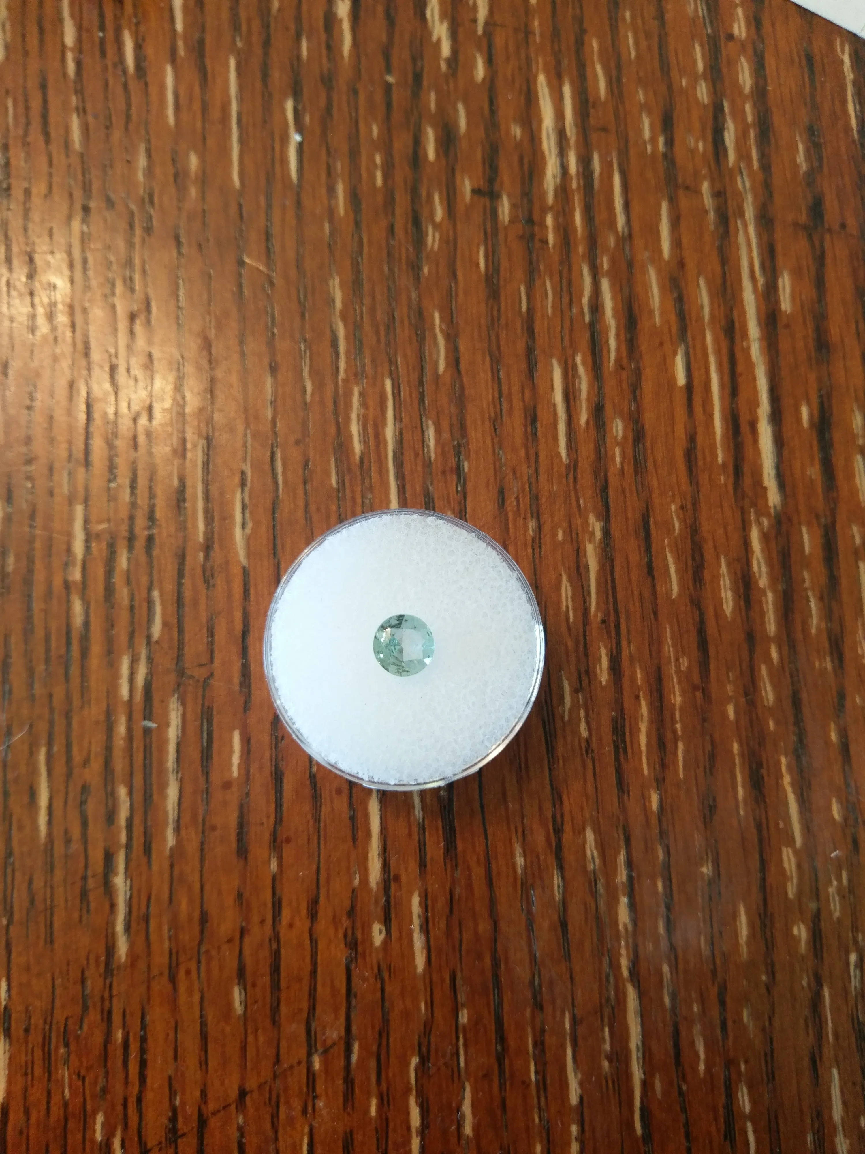 0.8ct AWESOME GREEN MONTANA SAPPHIRE