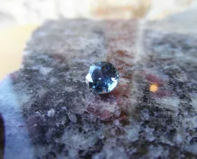 1.5ct INCREDIBLE VIVID BLUE MONTANA SAPPHIRE