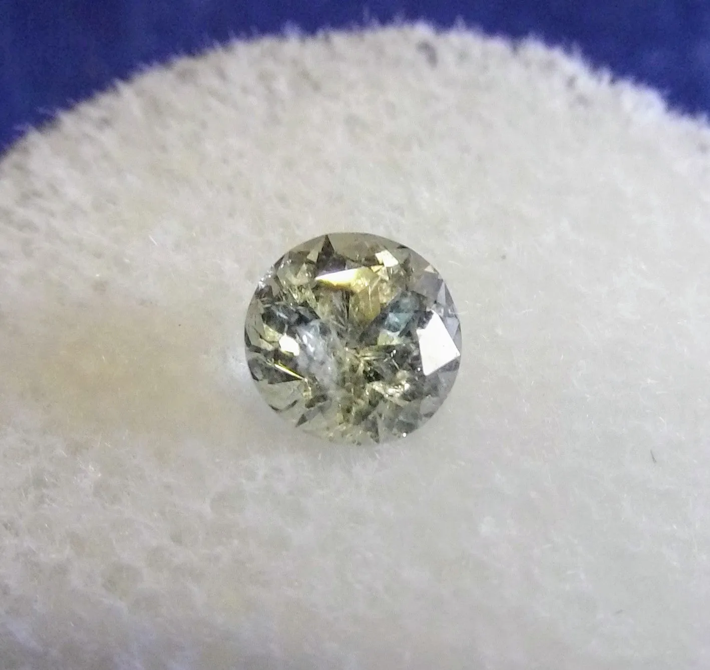 .84ct ICE WITH SLIGHT HINT OF GREEN MONTANA SAPPHIRE