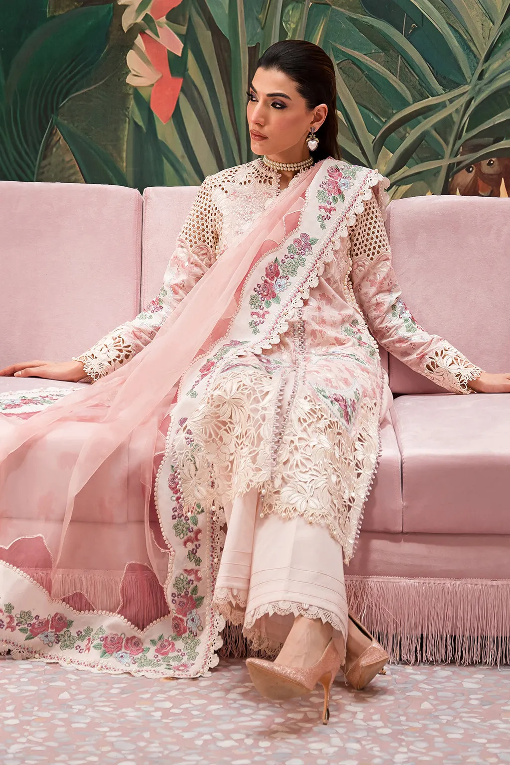 Afrozeh The Painted Garden Unstitched Lawn 3Pc Suit AEF-24-V1-04