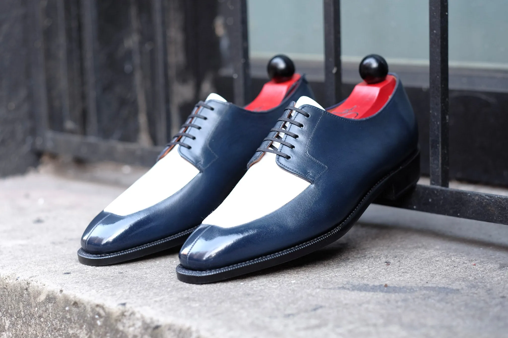 Belltown - Midnight Calf / White Calf - PRE SALE