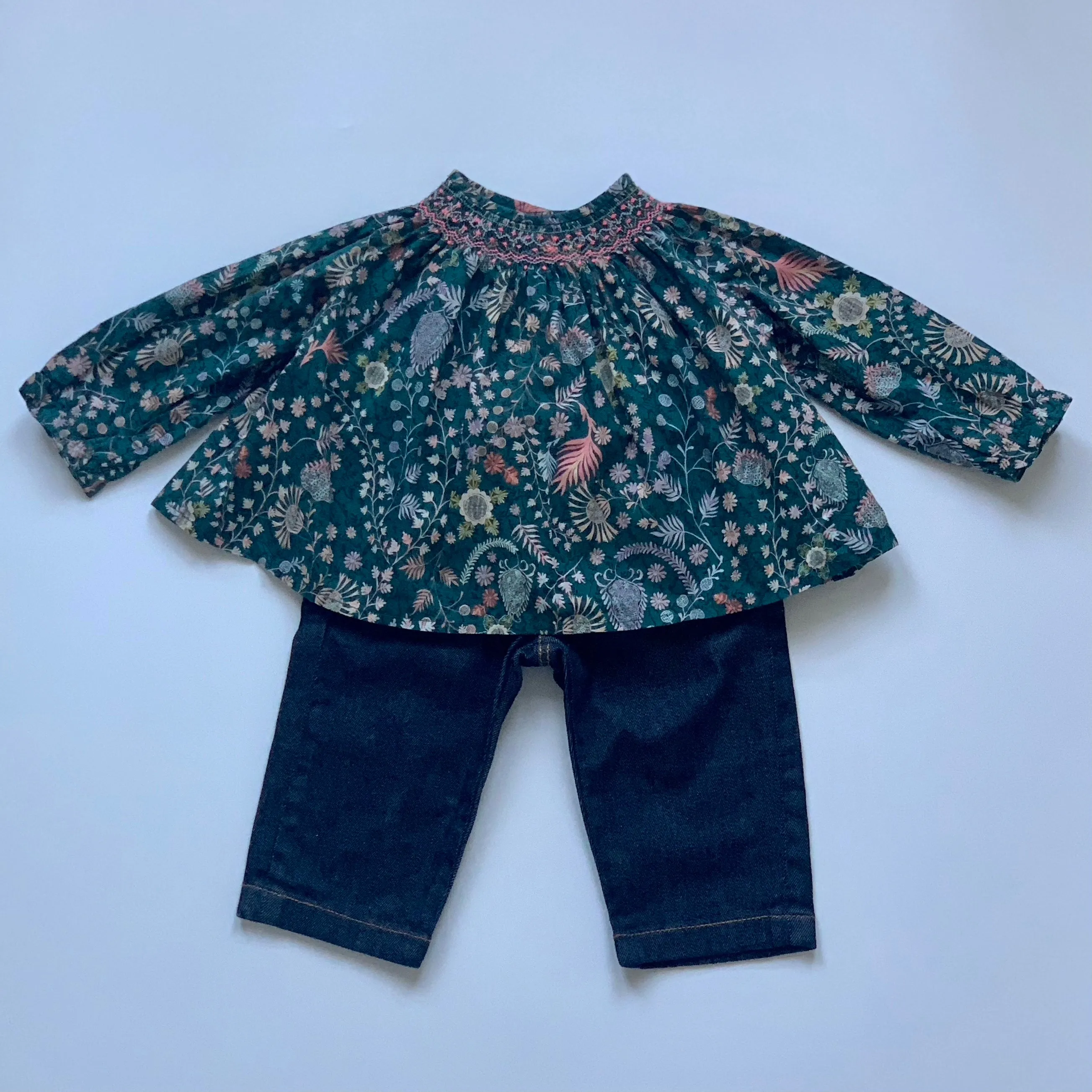 Bonpoint Dark Green Liberty Print Blouse: 6 Months