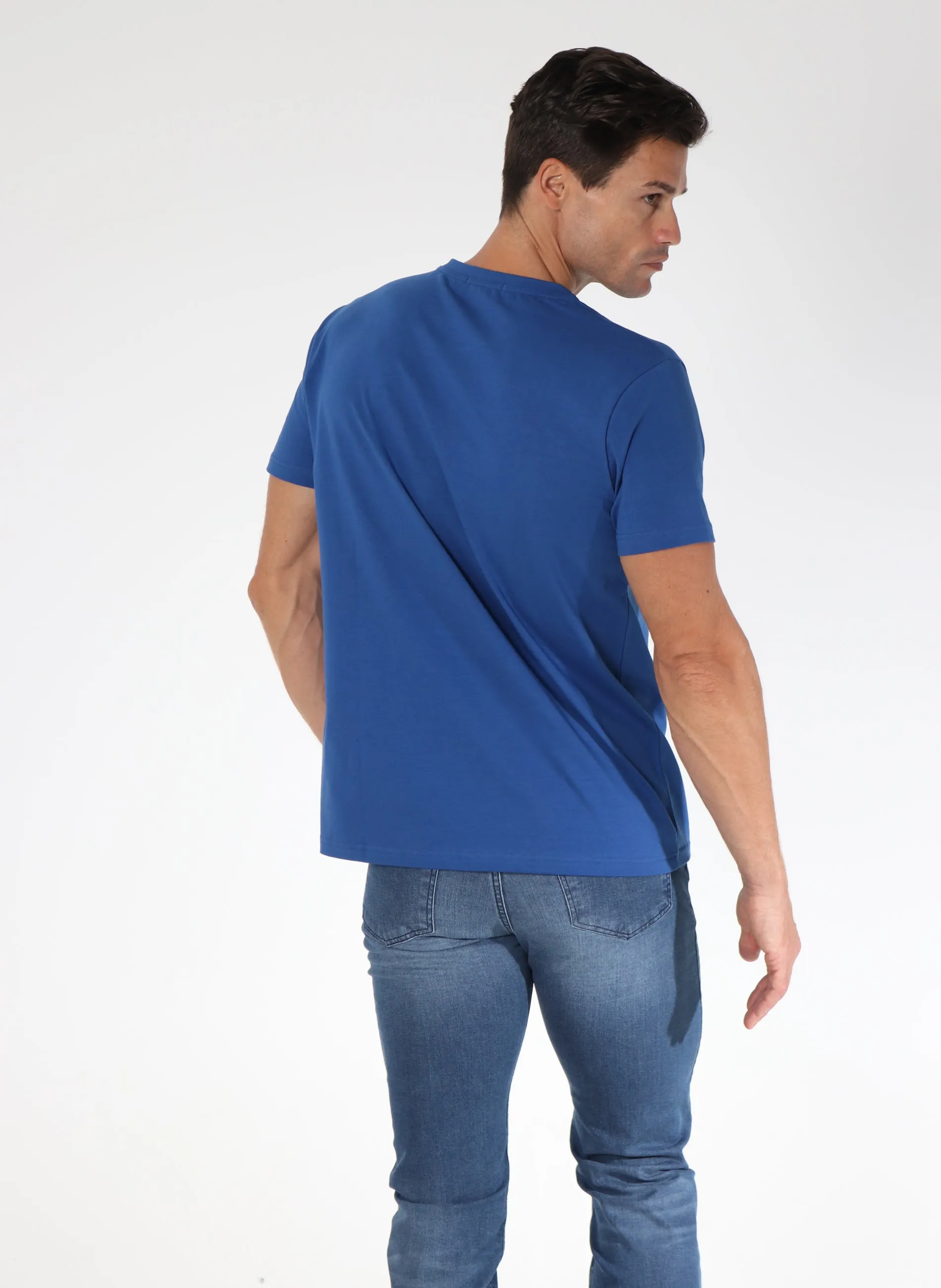 Camiseta Azul Armada Invencible Hombre