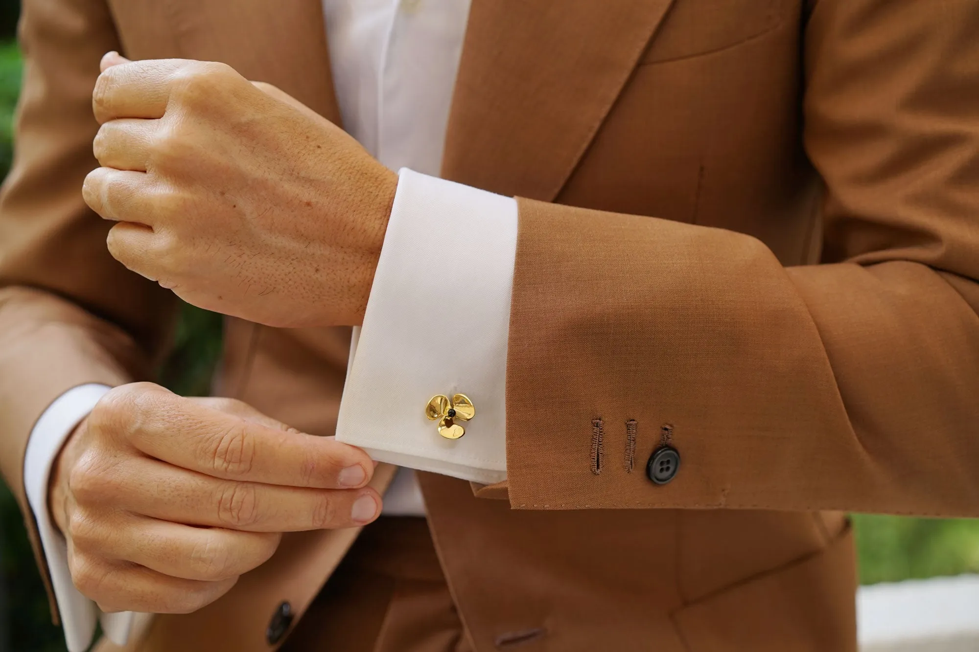 Gold Montego Fan Cufflinks