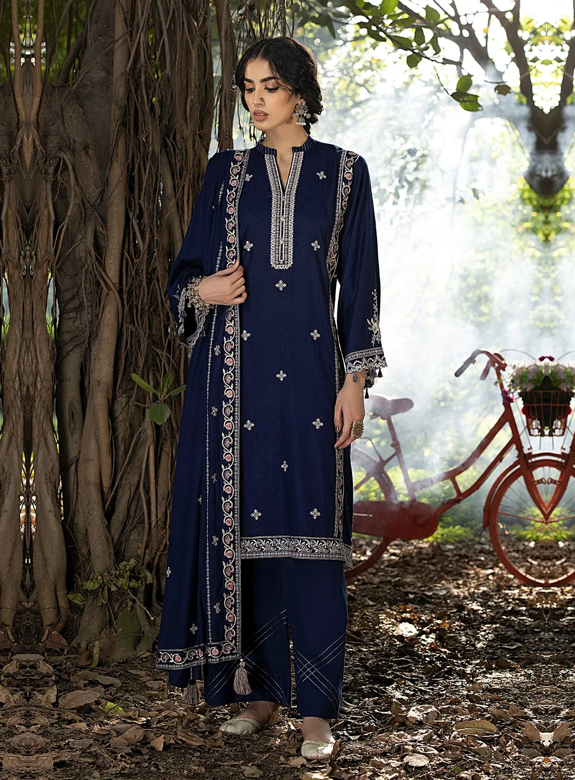 Lakhany By LSM Embroidered Cashmi Wool Unstitched 3 Piece Suit - 0023