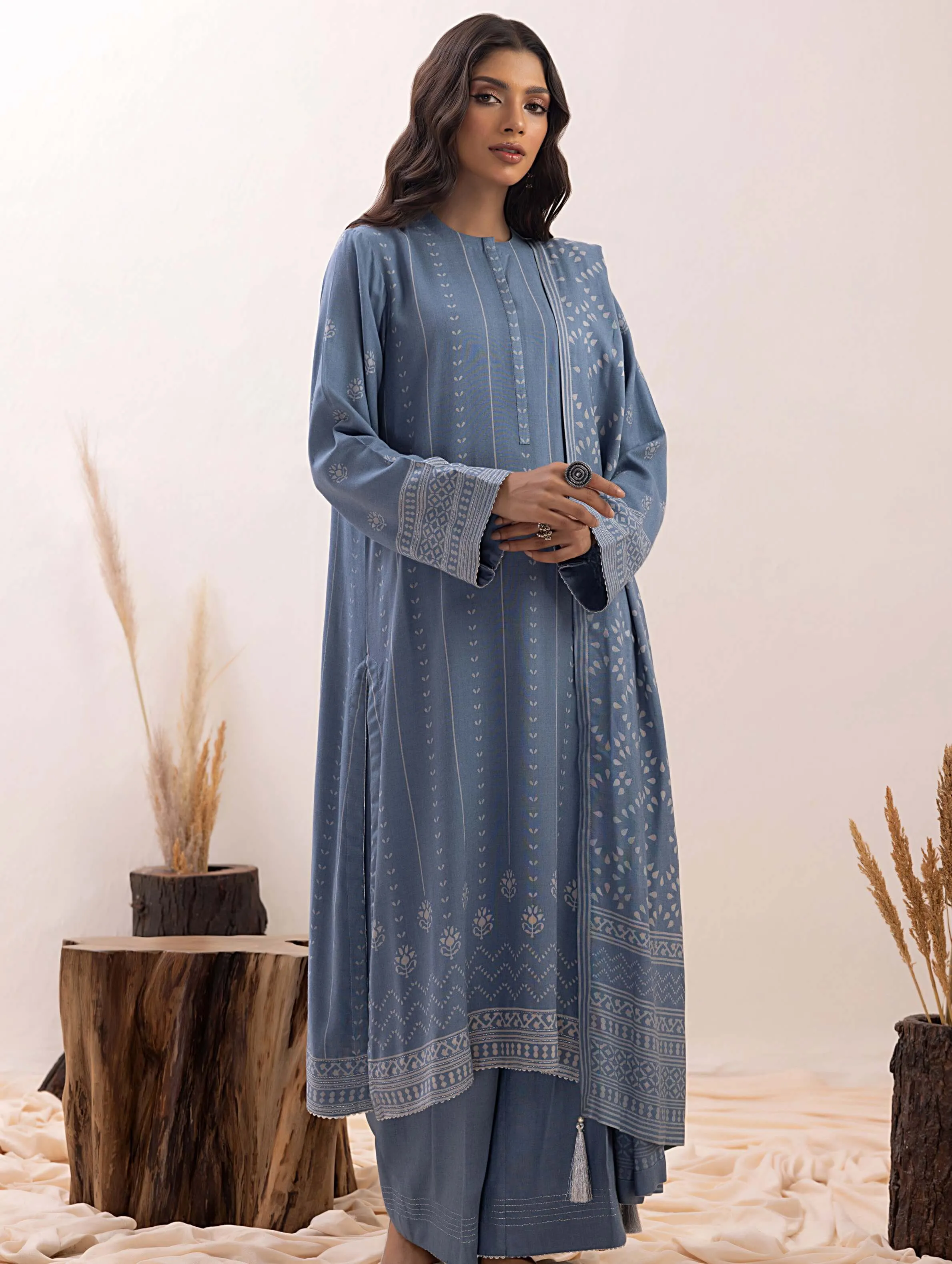 Lakhany Pashmina Printed Unstitched 3 Piece Suit LG-SR-0148-B