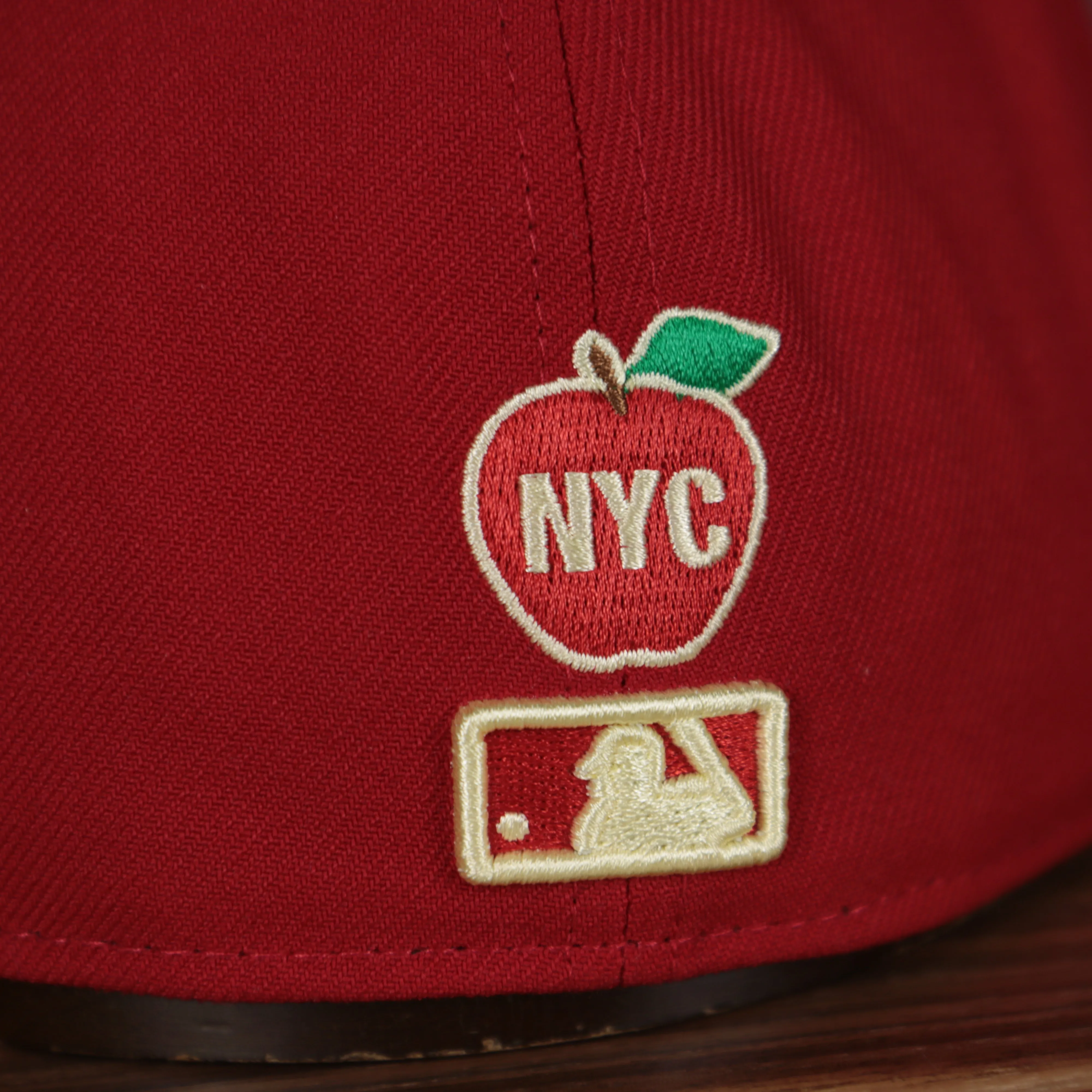 New York Yankees 1999 World Series Side Patch Yellow Bottom 59Fifty Fitted Cap | Red | State Fruit