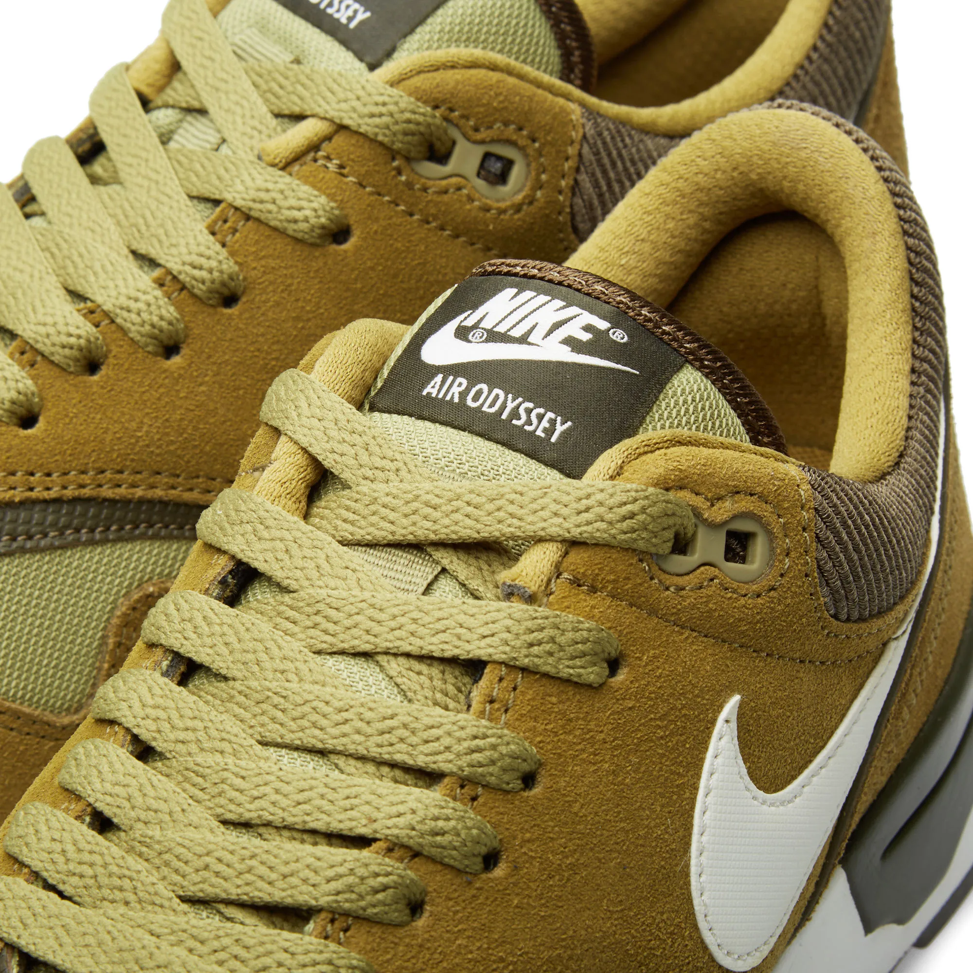 Nike Air OdysseyMilitia Green, Sail & Green