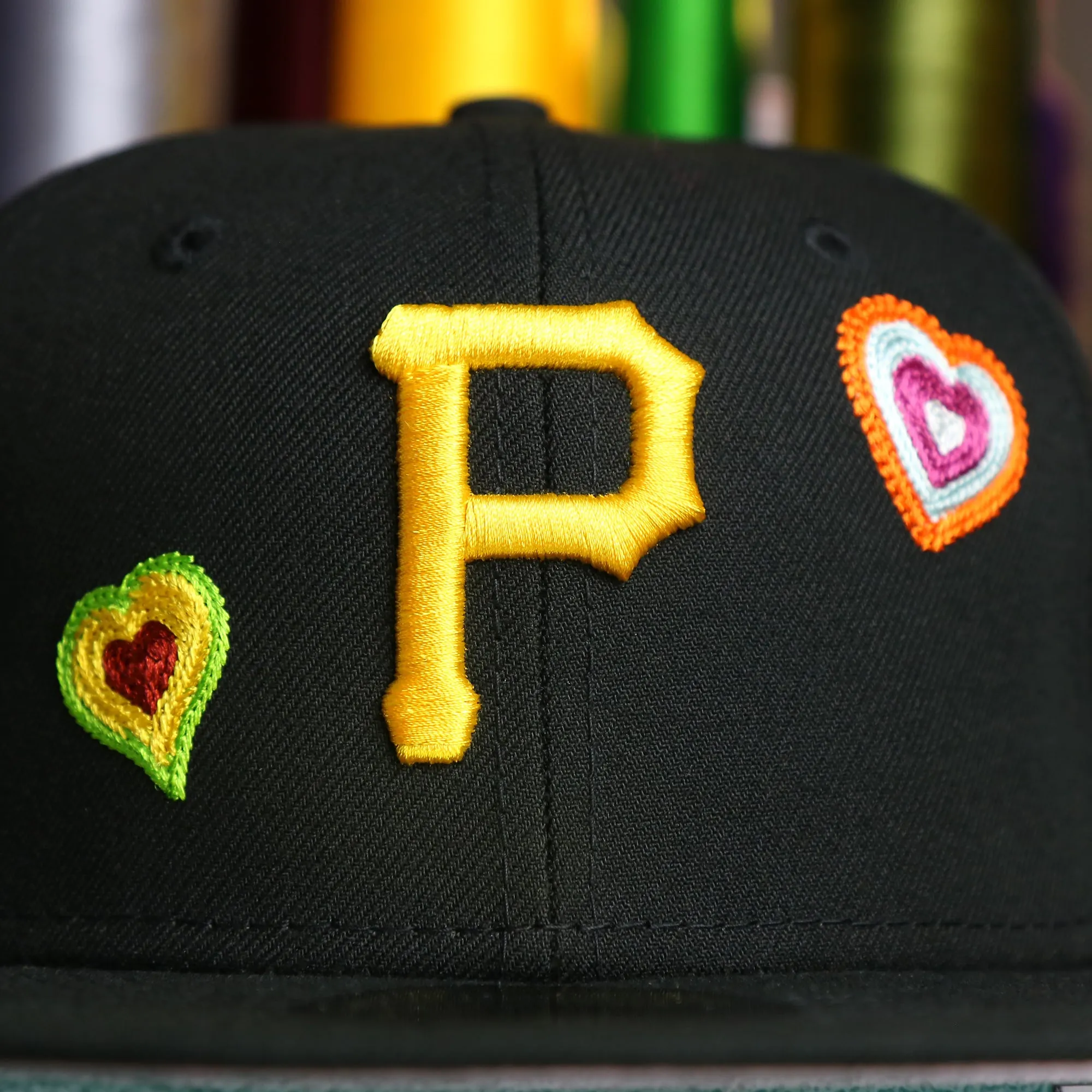 Pittsburgh Pirates All Over Embroidered Chain Stitch Heart Pink Bottom 59Fifty Fitted Cap | Black 59Fifty Cap