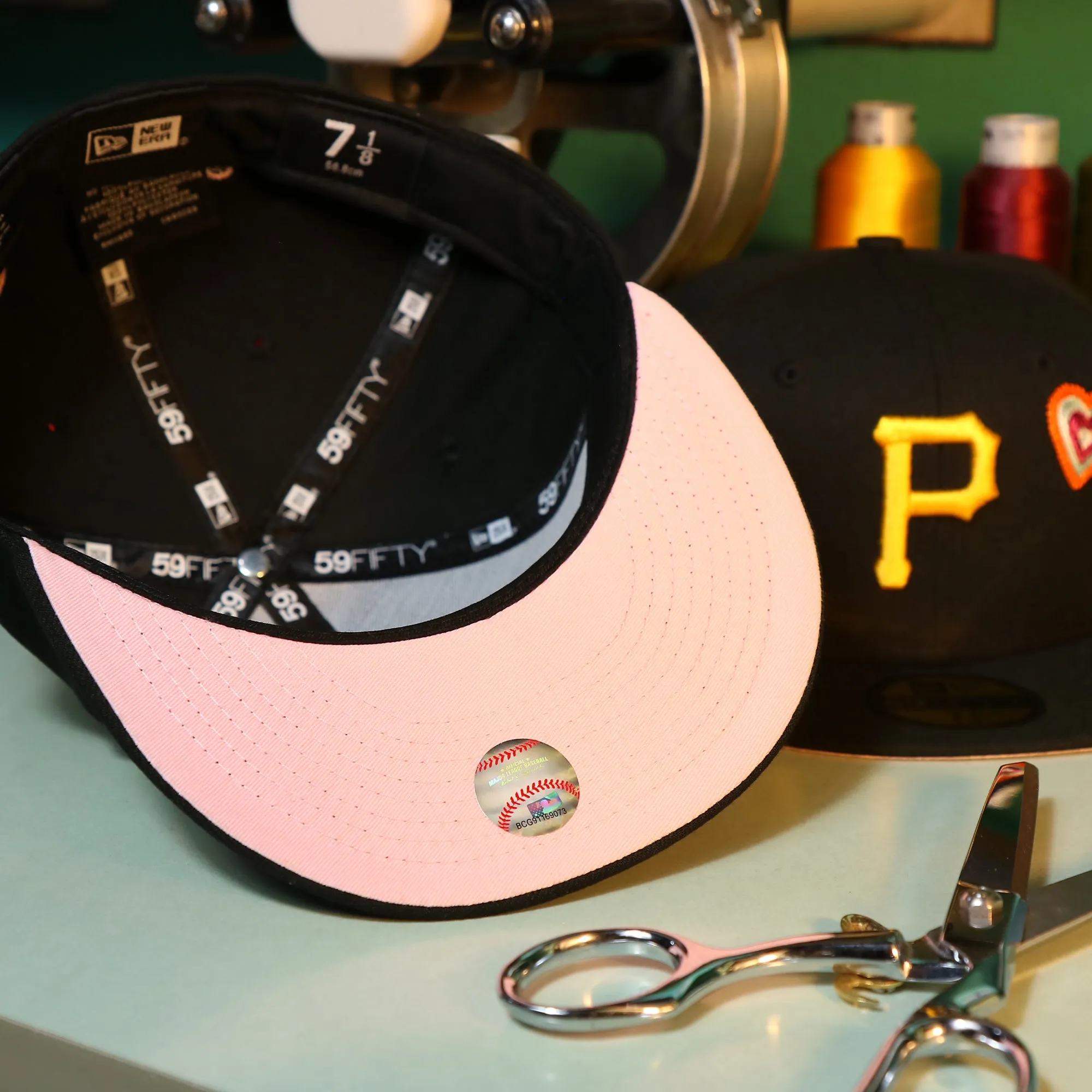 Pittsburgh Pirates All Over Embroidered Chain Stitch Heart Pink Bottom 59Fifty Fitted Cap | Black 59Fifty Cap