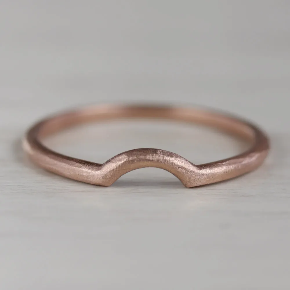 Rustic Texture Half-Circle Contour Band 