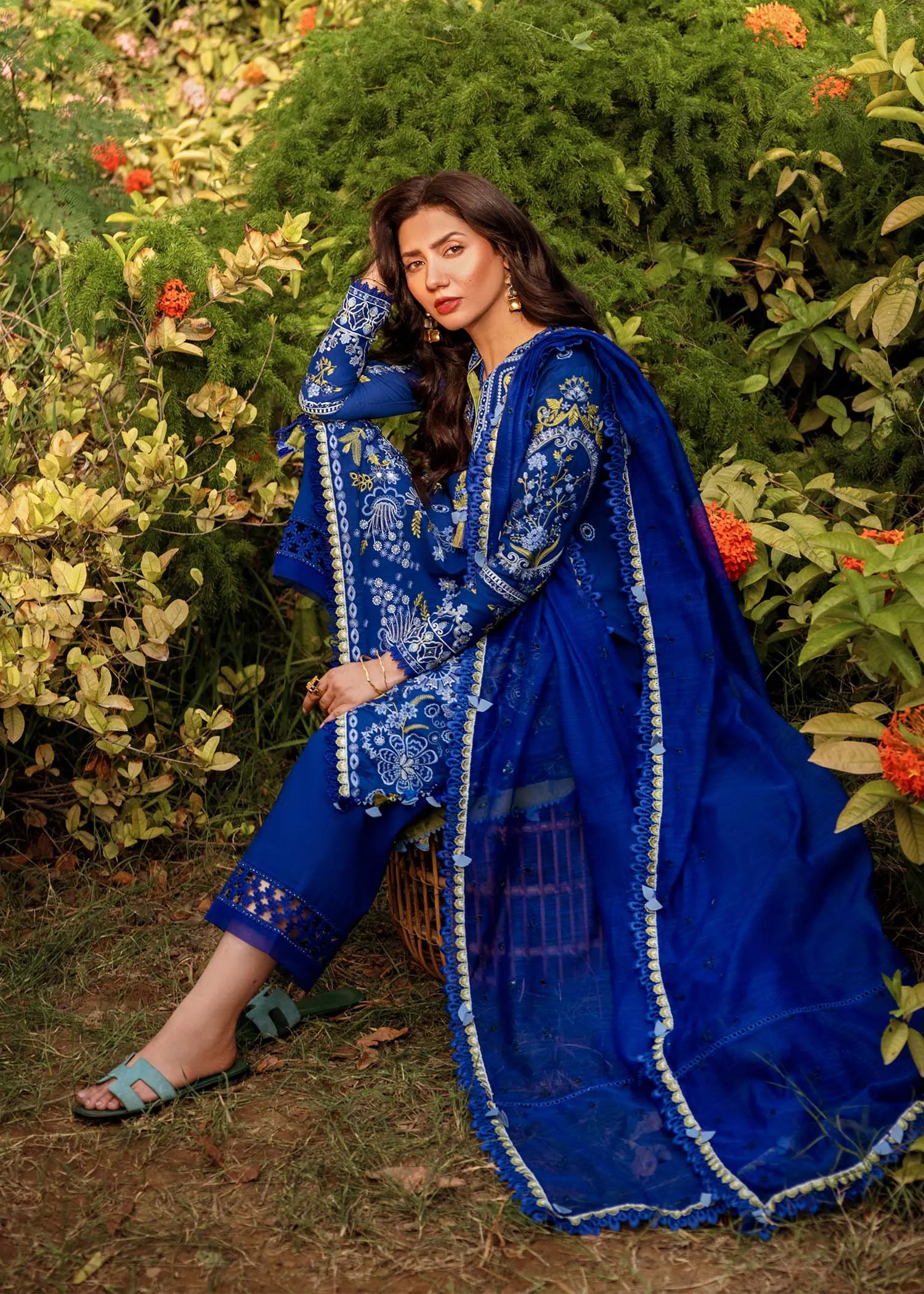 Siraa by Sadaf Fawad Khan Embroidered Lawn Unstitched 3Pc Suit - DALIA (A)