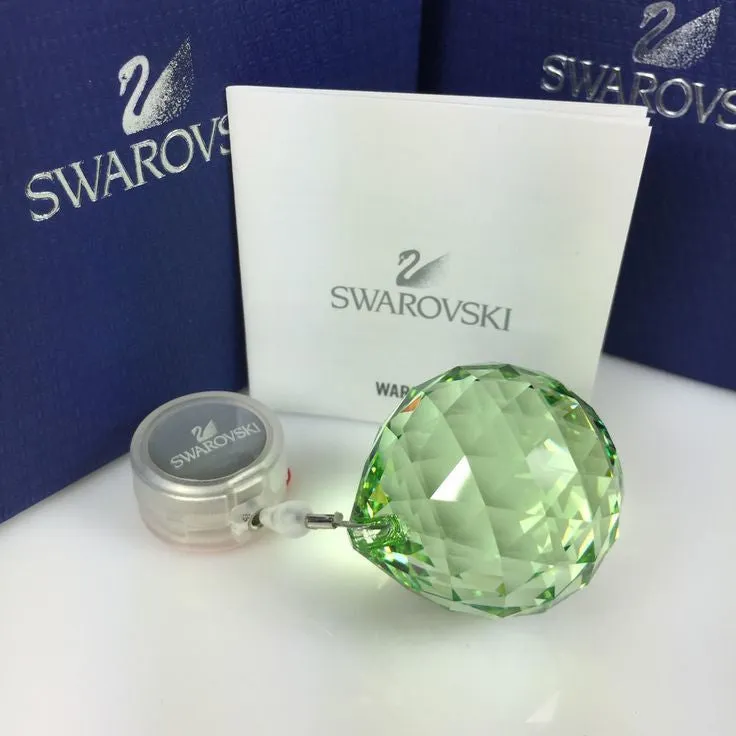 Swarovski Green Crystal WINDOW ORNAMENT SPHERE Light Peridot #1176166