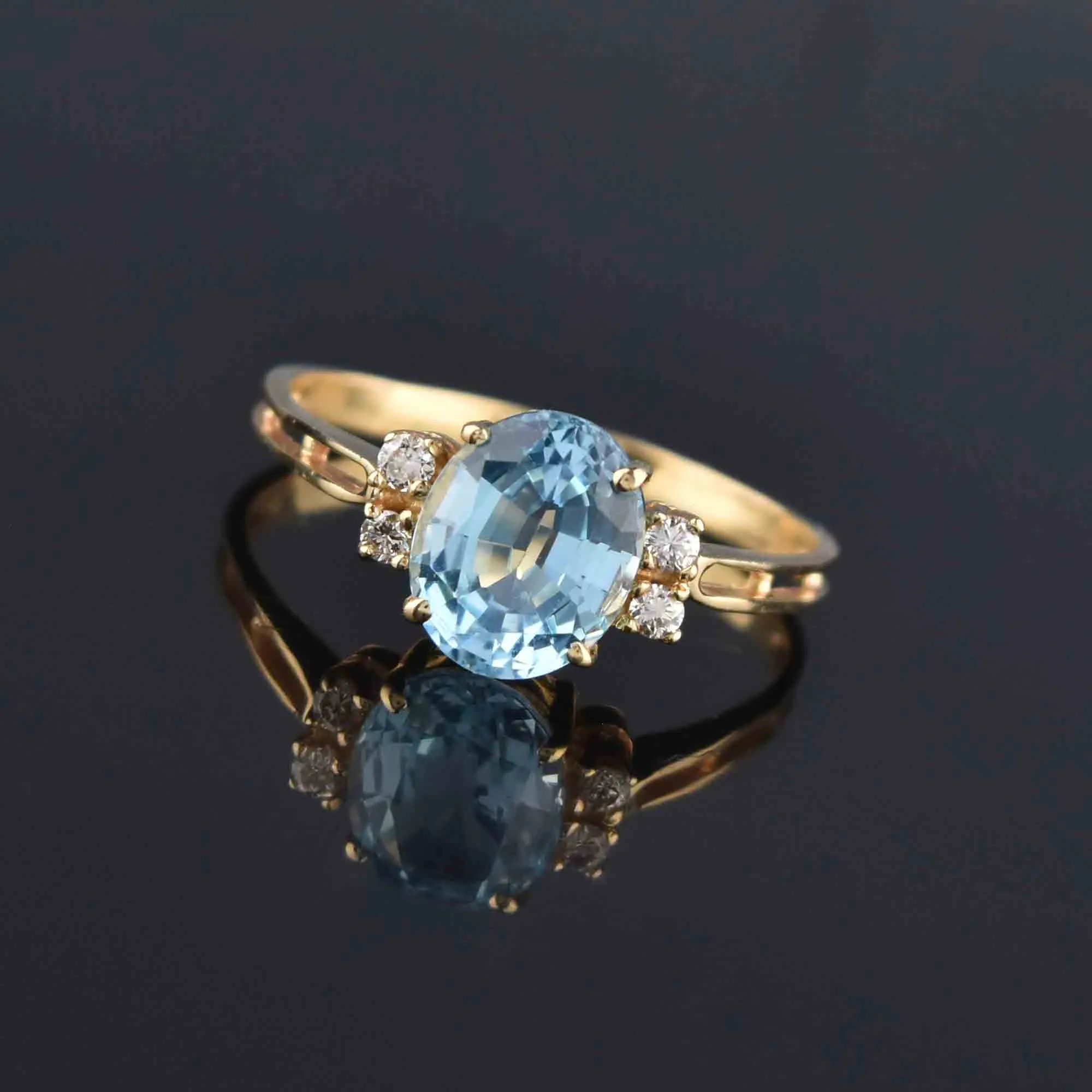 Vintage 14K Gold Diamond 3.25 CTW Blue Topaz Ring, Sz 10.25