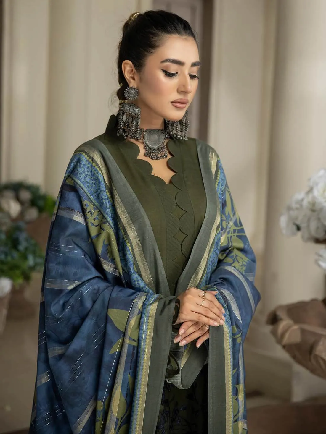 Waresha Kumash Luxury Embroidered Staple Unstitched 3Pc Suit D-15